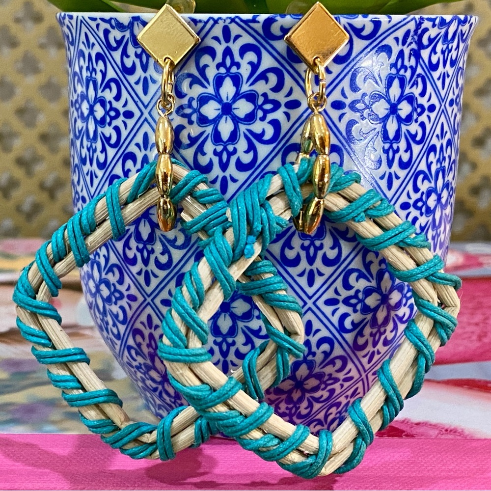 Raffia-Wrapped Wicker Square Earrings
